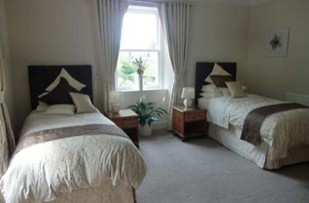 Mount Ceres Hotel Bonnyrigg Room photo
